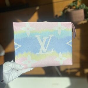 Louis Vuitton Limited Edition Escale Toiletry Pouch 26
